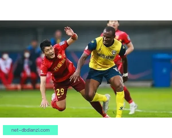 全球足球盛事：新赛季揭幕之际，球星们蓄势待发